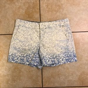 Tommy Hilfiger Cozy Floral Print Women’s Shorts